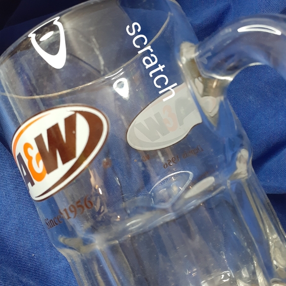 A & W "Since 1956" bilingual Libby 21 *5.75"* $12.50 Canada - Wide shipping - Picture 14 of 16